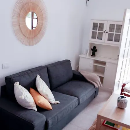 Villa Acogedora Casa En Abades En Tranquila Urbanizacion Esterno foto