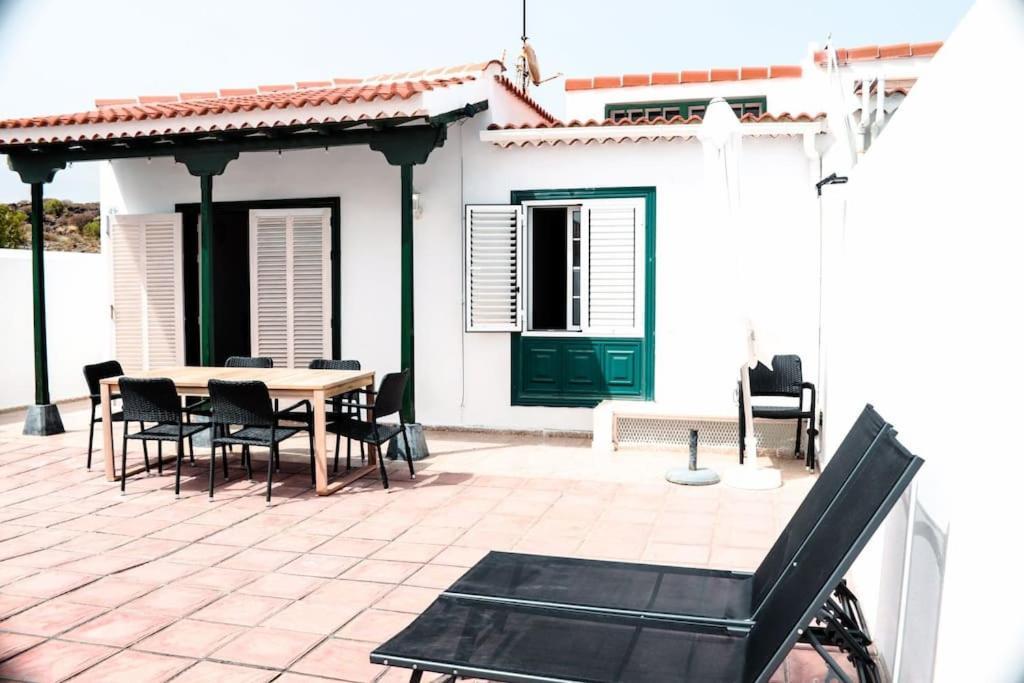 Acogedora Casa En Abades En Tranquila Urbanizacion Ferienhaus *